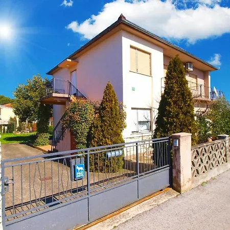 Appartement Fuer 4 Personen Ca 64 Qm In Pula, Istrien Istrische Riviera *